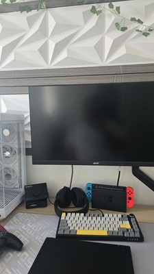 Gaming Monitor-Setup   Acer 170Hz 2K + AOC 144Hz