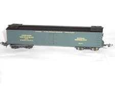 Lima or similar Reefer. The Milwaukee Rd. Good overall cond. HO Scale. No box.