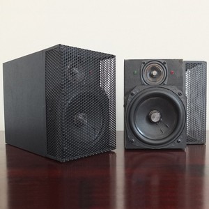 vintage pyramid speakers