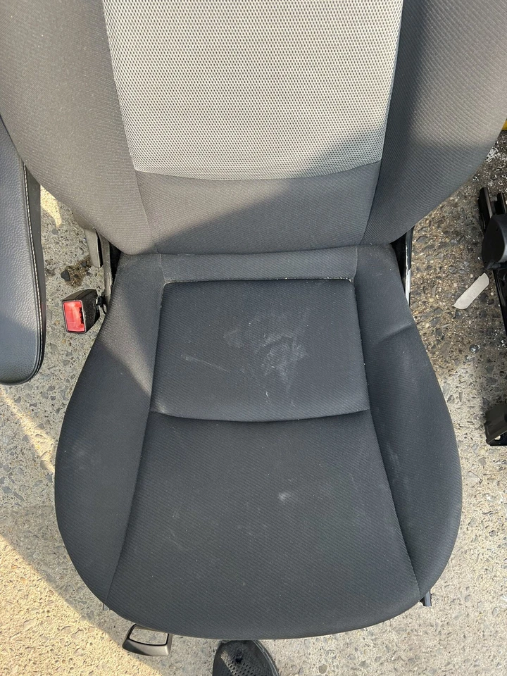 Smart Fortwo 2008-2016 genuino pasajero derecho y asiento del conductor izquierdo montaje OEM Foto 4 de 4