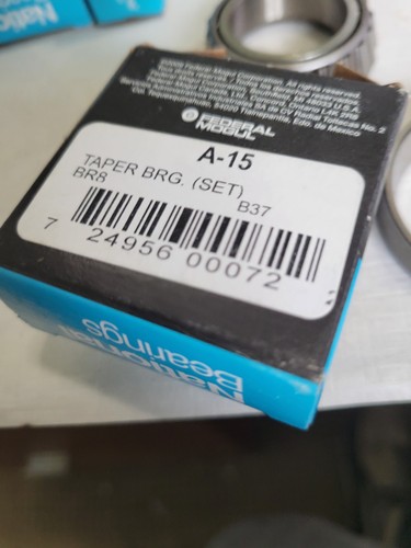 NATIONAL BEARING - REAR WHEEL BEARING & RACE (A-15) New in box - Bild 2 von 3