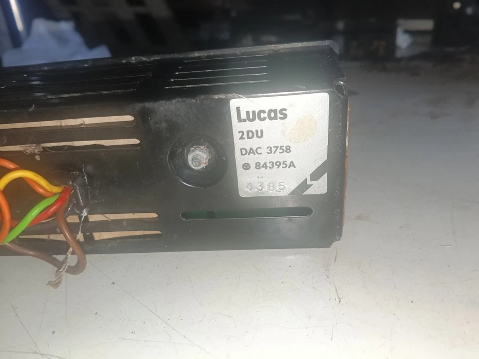 Xj6 Jaguar 1984 contador de combustible de viaje Foto 3 de 4