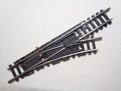 MINITRIX 14953 / 4953 Weiche R 24° 104,2mm (16522)