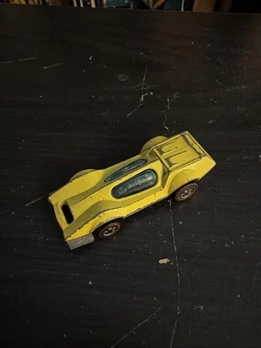 WOW BUGEYE Yellow Color  Redline HotWheels Cars READ!