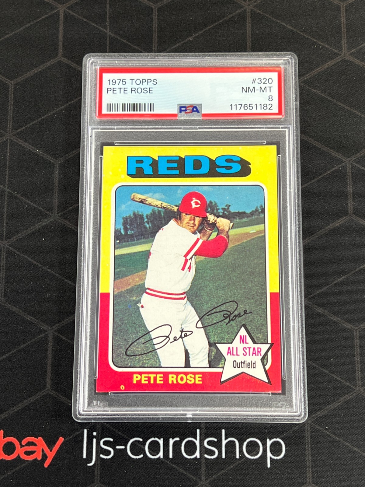 1975 Topps Pete Rose #320 Cincinnati Reds PSA 8 J1