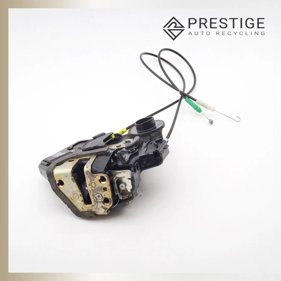 Actuador de cierre de puerta trasero izquierdo Toyota Matrix 2003-2008 69340-01051 OEM Foto 2 de 4