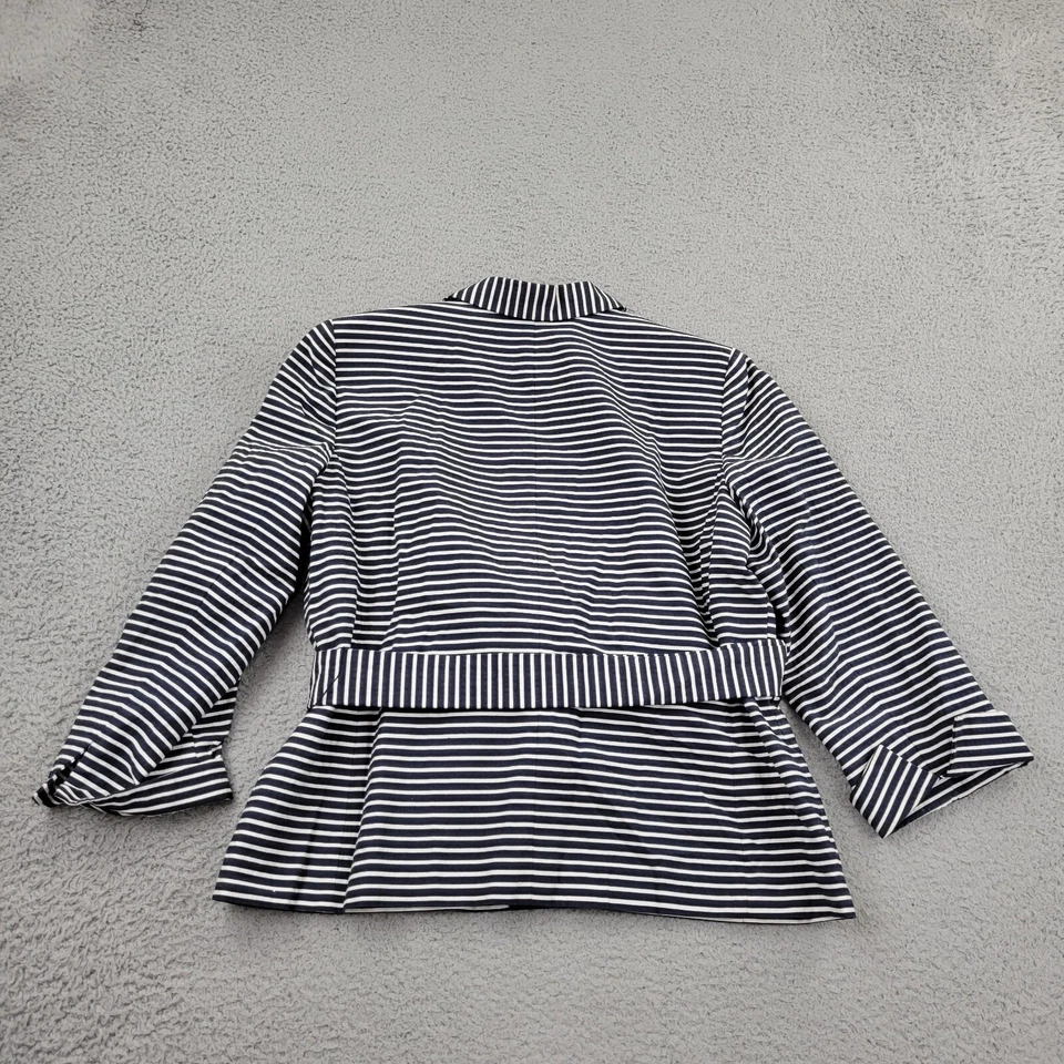 Blazer Jones New York Signature para mujer 16 rayas con cinturón frente abierto manga larga Foto 2 de 4