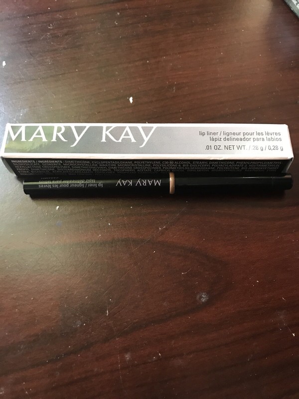 MARY KAY Lip liner CARAMEL  NIB Discontinued rare*