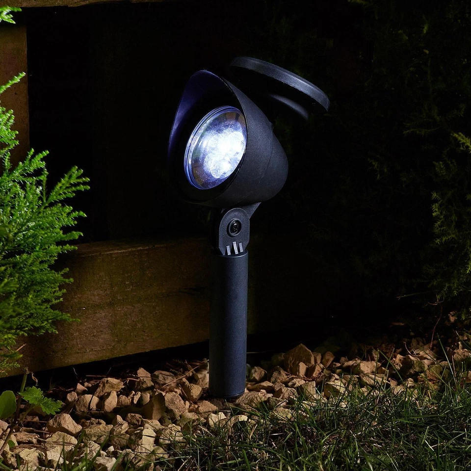 Garden Solar Spotlights Super Bright 3 Lumen LED Outdoor Decoration Lights x 4 - Image 2 of 2