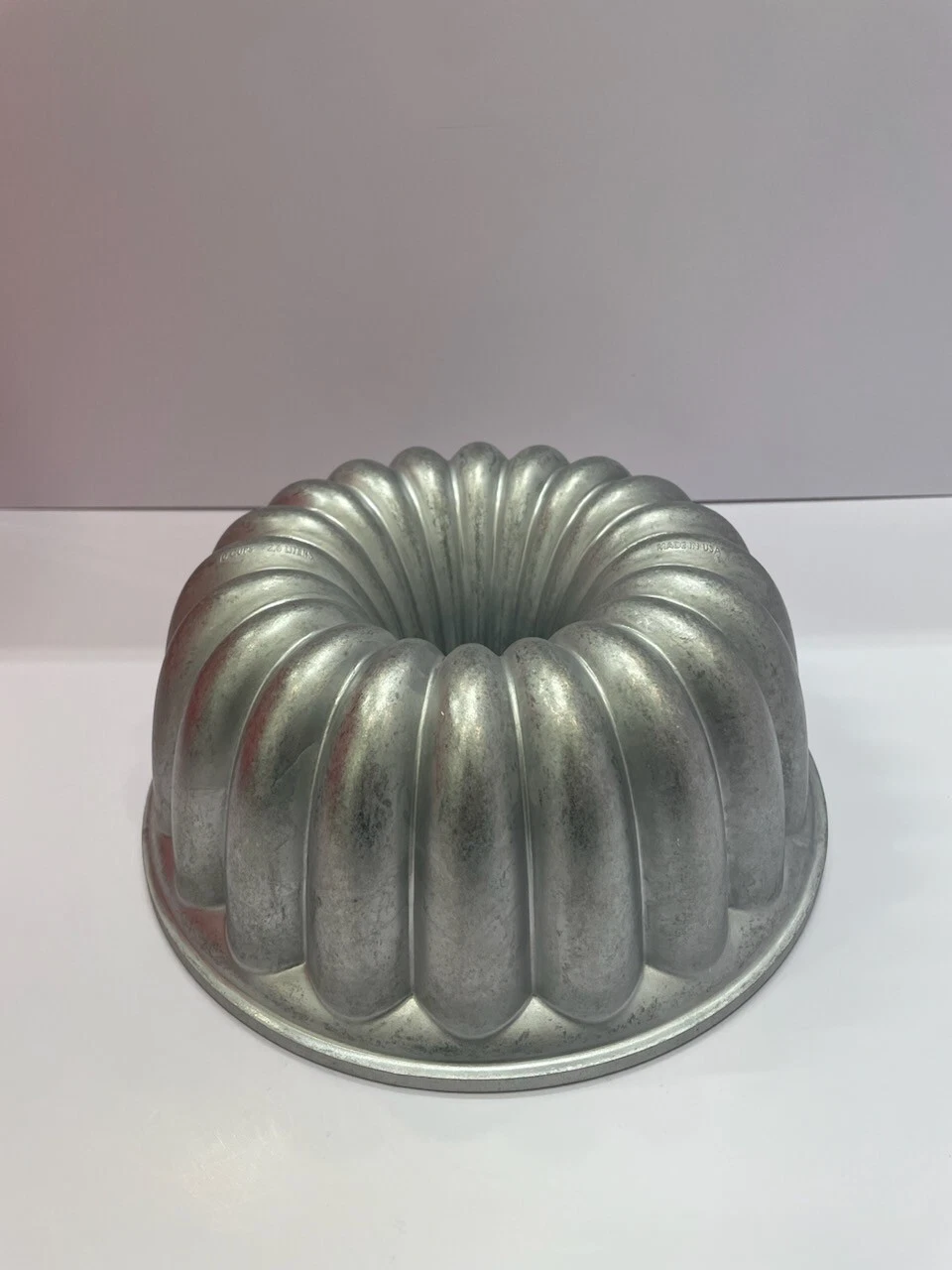 NEW Nordic Ware Elegant Party Bundt Cake Pans Cast Aluminum Made in USA
Opens in a new window or tab