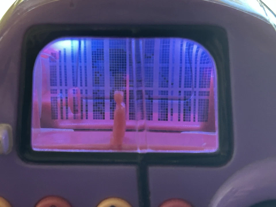 Pixel Chix 2005 Car Road Trippin Purple Electronic Interactive Mattel Toy - image 4 of 4