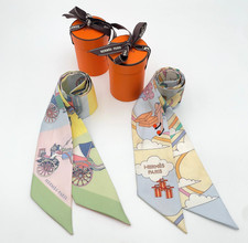 Auth Hermes Twilly Voitures Exquises/CARRES VOLANTS Silk Scarf Pcs2 W/B BA060664