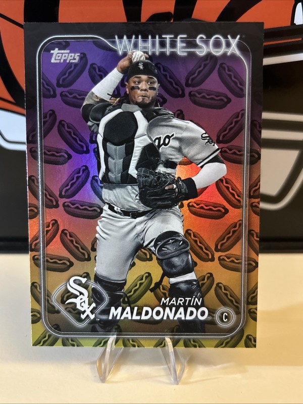 Martín Maldonado 2024 Topps #469 Holiday Hot Dogs
