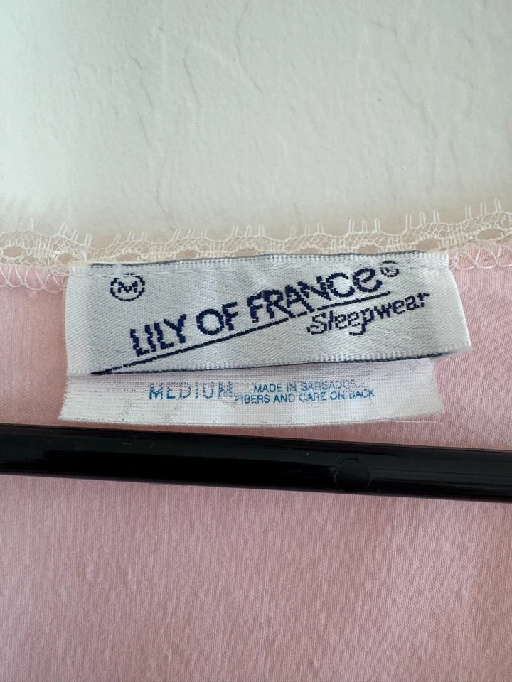 Camisón vintage de encaje rosa Lily of France manga larga ropa de dormir nailon mediano Foto 3 de 4