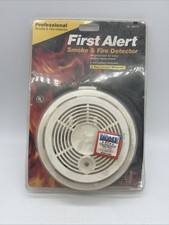 First Alert Smoke  Fire Detector Kitchen 5 year Alarm Life NIP