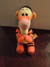 Tigger 1997 Vintage Disneys Mattel Beanbag Freinds 6" Plush Toy.