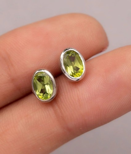 Naturale Peridoto Pietra Ovale 925 Argento Sterling Donna Design Bottone - Foto 2 di 4