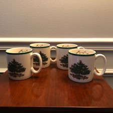 Spode Christmas Tree Set of 4 Mugs 9oz NEW Ha...
