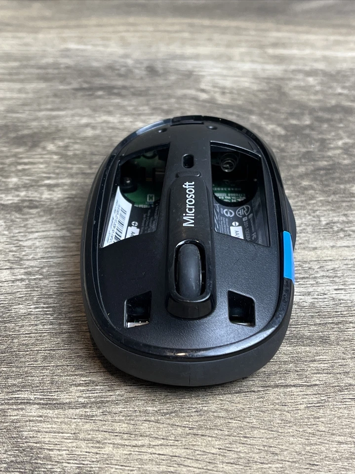 Microsoft Sculpt Comfort Wireless Mouse 1557⚠️MISSING TOP COVER⚠️WORKs - Image 4 of 4
