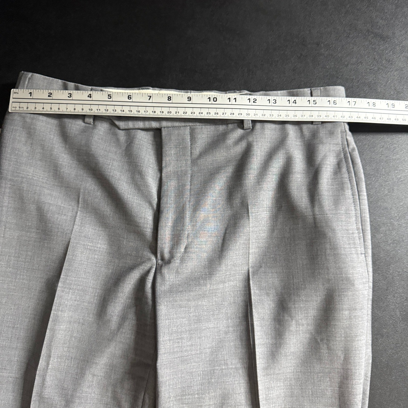 Foto 12 di 14