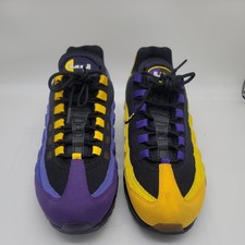 Preços baixos em Nike LeBron James x Air Max 95 NRG Home Team | eBay