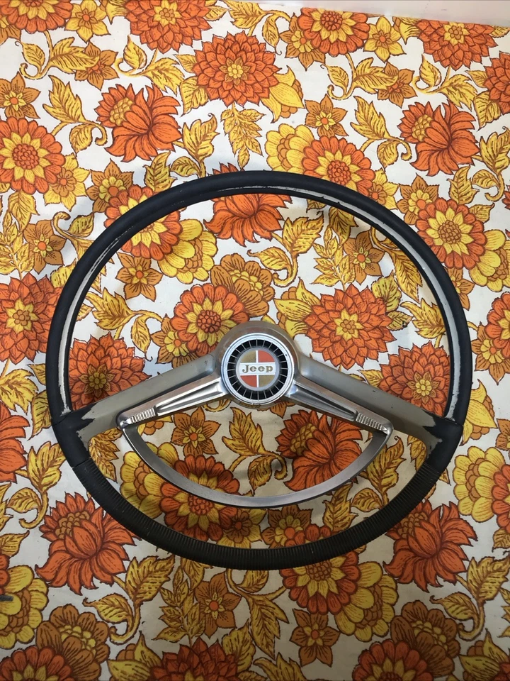 1963 1964 65 66 1967 1968 1969Jeep Wagoneer J-Series Steering Wheel Commando OEM - Image 2 of 4