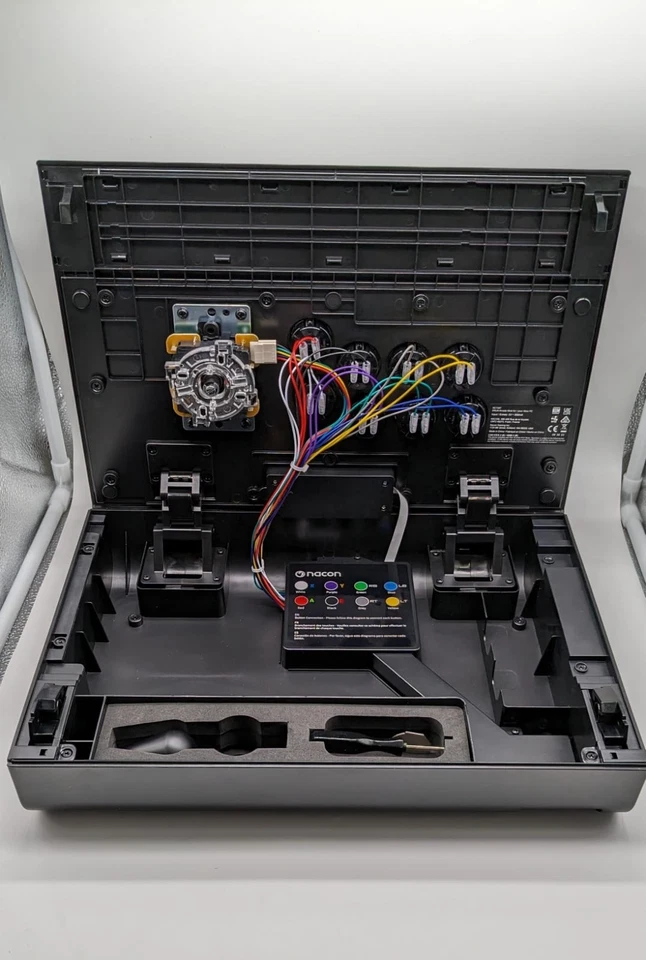 NACON Daija Arcade Fight Stick Official XBOX & PC Series S X Licensed Brand NEW - Image 4 of 4