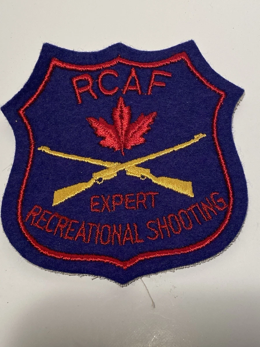 vintage lot RCAF sporting cloth patches lot of 6 great graphics dating from 1950