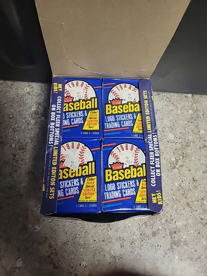 1988 Fleer Baseball Wax Box 36 Packs Tom Glavine, Edgar Martinez RC  - Image 2 of 2