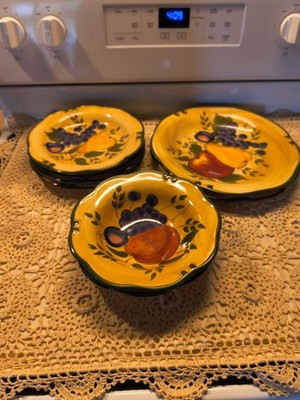 Granada 8 Pieces Set  2 Plates 4 Salad Plates 2 Bowls Home Trends 2005-06