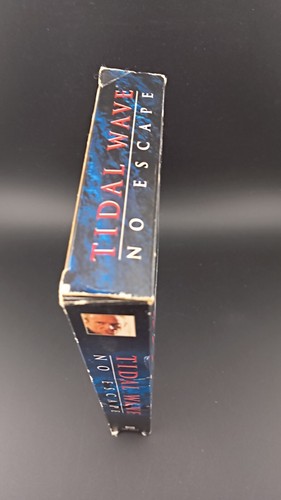 Tidal Wave No Escape VHS 1997/2000 Hallmark Video Blockbuster V3 - Picture 4 of 7