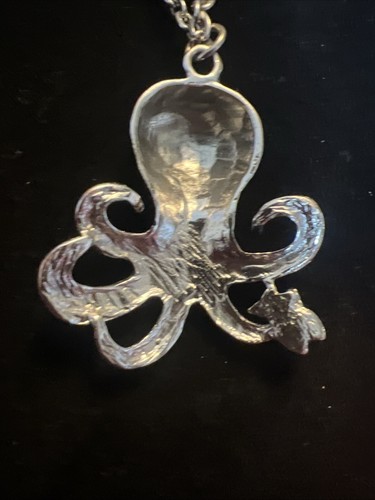Vintage Octopus Necklace Holding A Fish Super Cute Great Conversation Piece - Picture 3 of 5