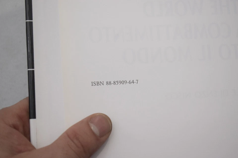 Combat Helmets Of The World Paolo Marzetti Italian English HC 1996 3rd Edition - Image 4 of 4