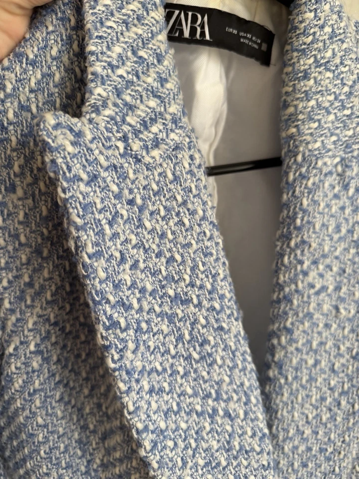 Chaqueta Blazer Zara Mujer Mezcla Lana, Talla S, Dos Botones Foto 4 de 4