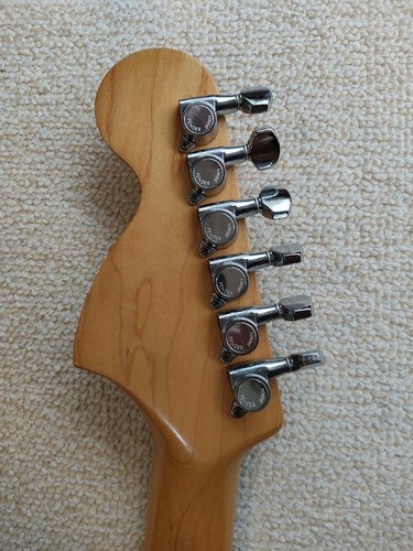 Rare Hidden Jv Vintage Fender Japan Strato E-Serial - Picture 10 of 11
