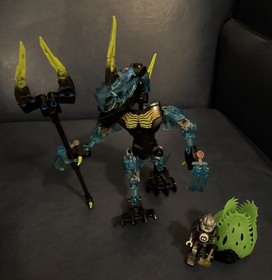 LEGO HERO Factory: Crystal Beast vs. Bulk ~ 44026 ~ Retired 2015 ~ 100% Complete