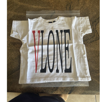 VLONE Men s Size S White Graphic Logo Crew Neck Short Sleeve T-Shirt