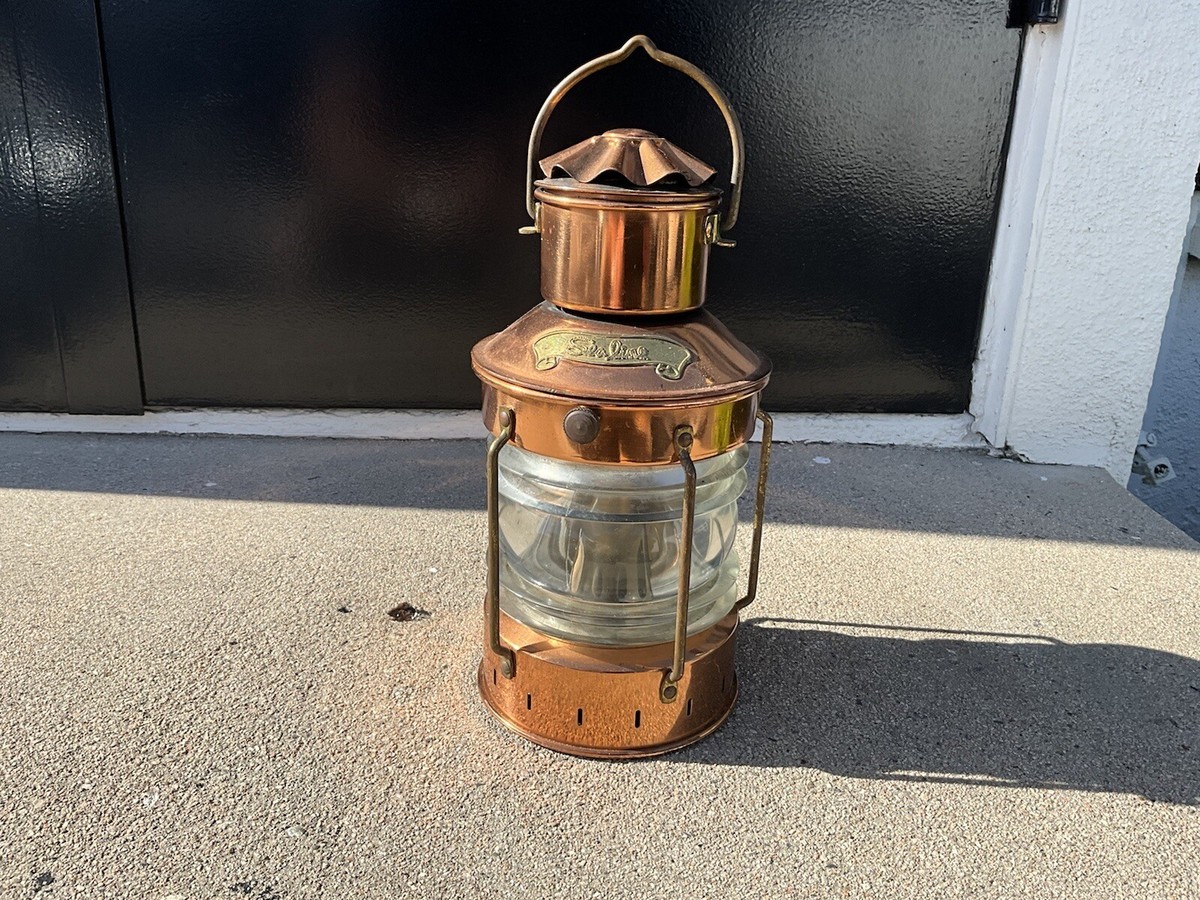 Sea-Line Brass Marine Oil Lantern/Anchor Light + 2 Spare Wicks/3