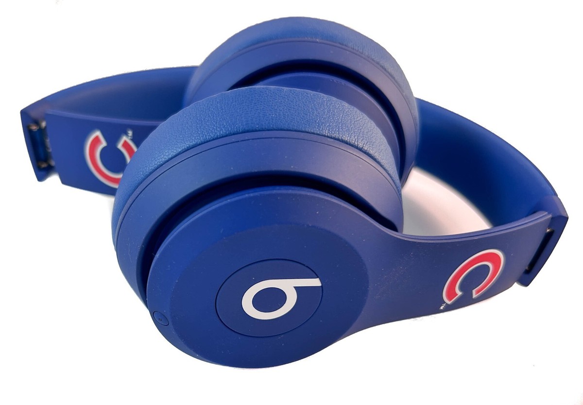 BEATS BY DR. DRE SOLO 2 WIRELESS ON-EAR HEADPHONES W. POP BEATS BY DR. DRE SOLO 2 WIRELESS ON-EAR HEADPHONES W. POP
