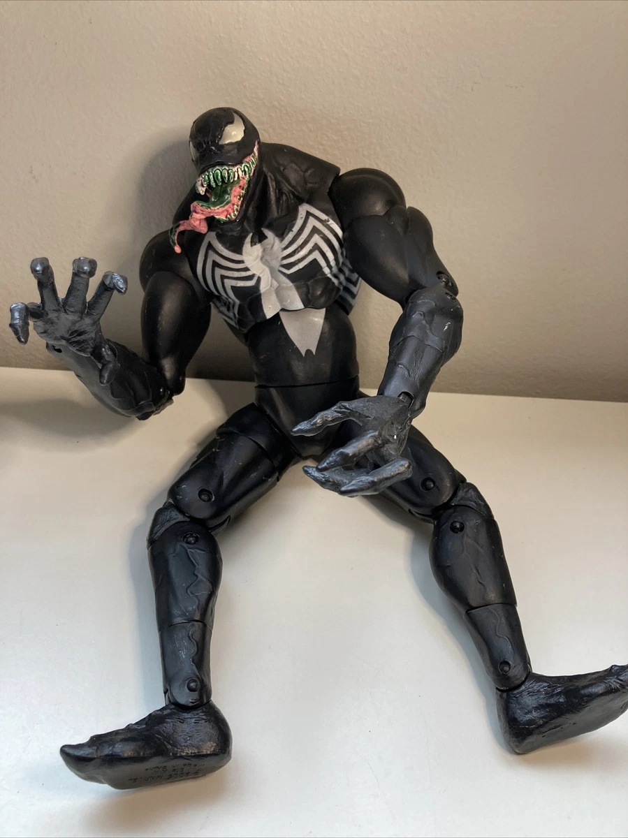 Toy Biz Marvel 12” Venom Deluxe Action Figure (2005) loose 27 Articulations