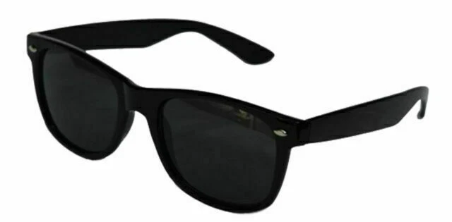 WS UK WSUKCFBLK UV400 Shades - Black