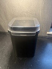 Tupperware Bellevue Vorratsbehälter Box  5,5 Liter Schwarz Transparenter Deckel