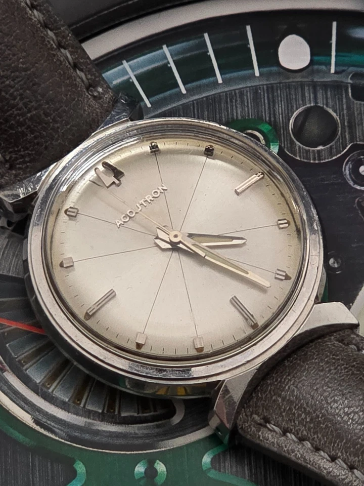 PAJARITA SUIZA BULOVA ACCUTRON 1966 214 con TODO ORIGINAL REPARADO FUNCIONANDO Foto 2 de 4