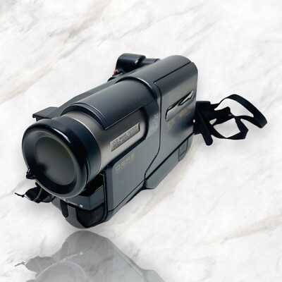 Hitachi VM-H720A HI8 8MM x24 Digital Zoom Camcorder | For Parts