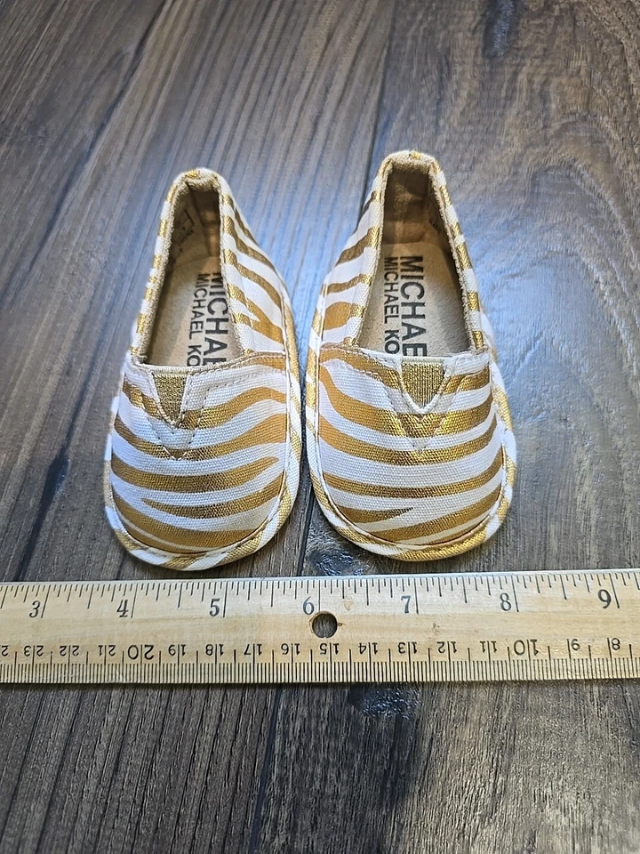 MK Michael Kors Baby Deck Shoes Gold Multi Size US 1  - Image 2 of 4