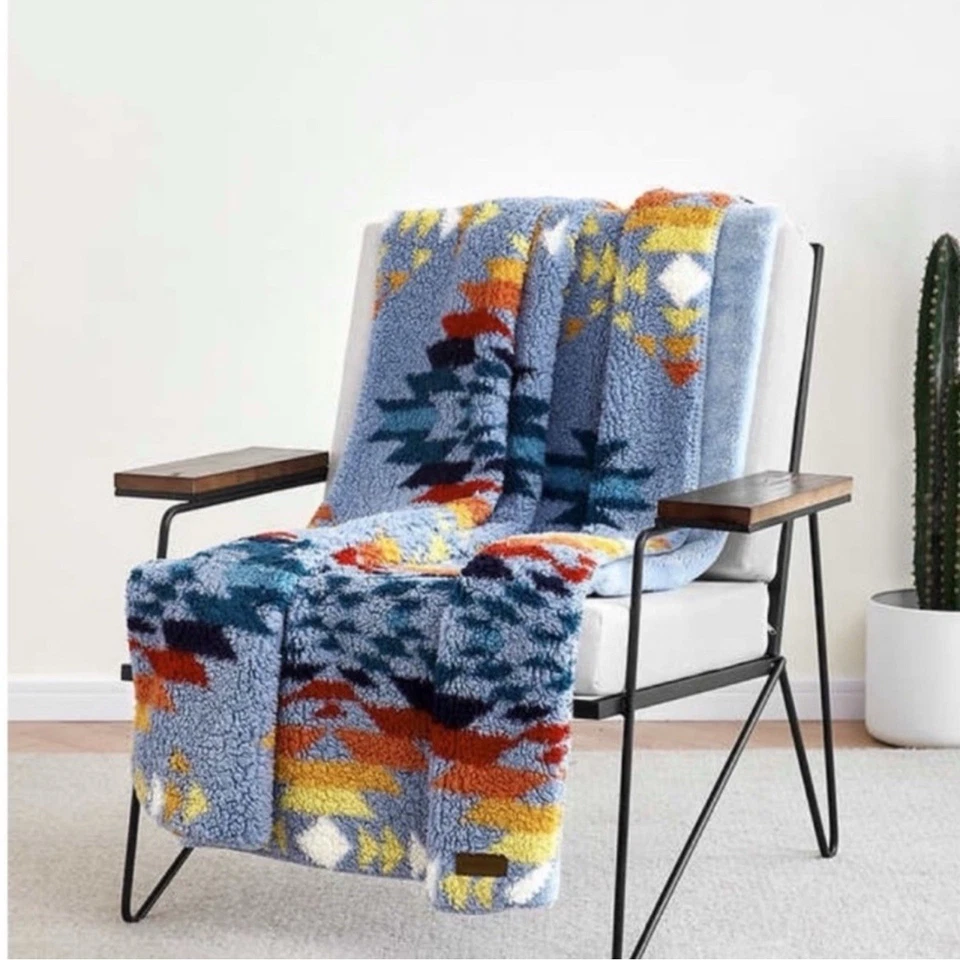 Manta Pendleton Sherpa Fleece Peak Canyon Blue Azteca Azul Claro 50x70 Foto 2 de 3