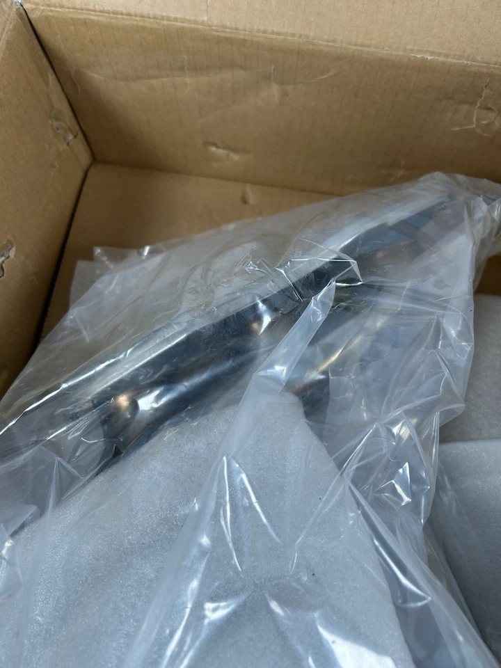 Catalytic Converter with Integrated Exhaust Manifold-FWD fits 2004 Toyota Sienna - Image 4 of 4