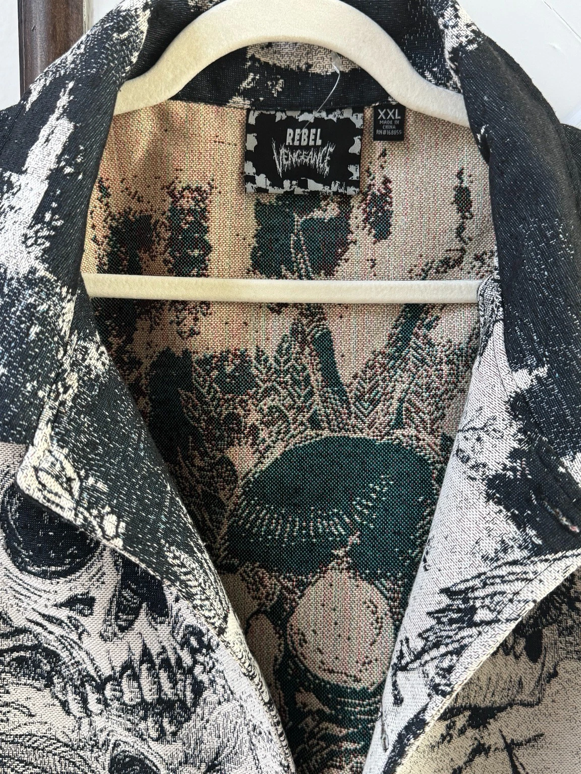 Rebel Vengeance XXL Skull Floral Tapestry Button Front Jacket Black Cream NWOT image 7