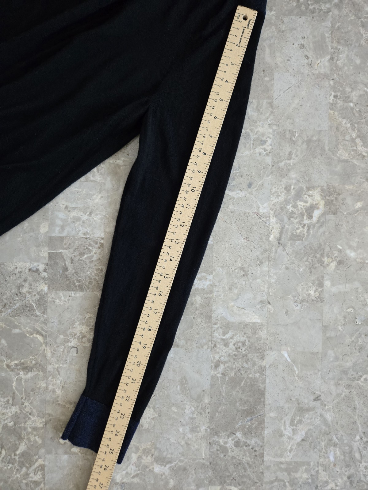 Theory SAMPLE V-neck Rothley Pullover Jumper Meri… - image 9