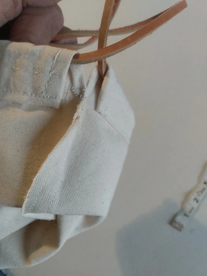 Bolsa de tela con cordón hecha a mano, bolsa de raciones Poke, recreación en polvo negro Foto 3 de 4